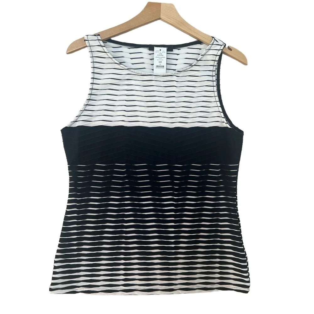 NWT White House Black Market Tank Top Womens Size S Striped Textured Black White - Picture 6 of 9